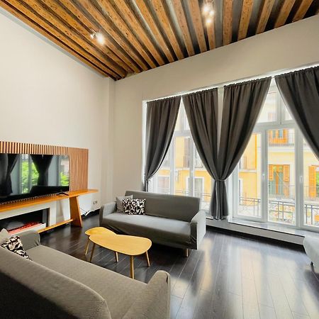 Carretas Duplex Exterior Izquierda Apartment Madrid Luaran gambar